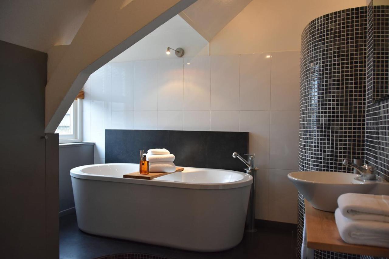 Zzzuite25 Bed & Breakfast Oosterhout  Ngoại thất bức ảnh