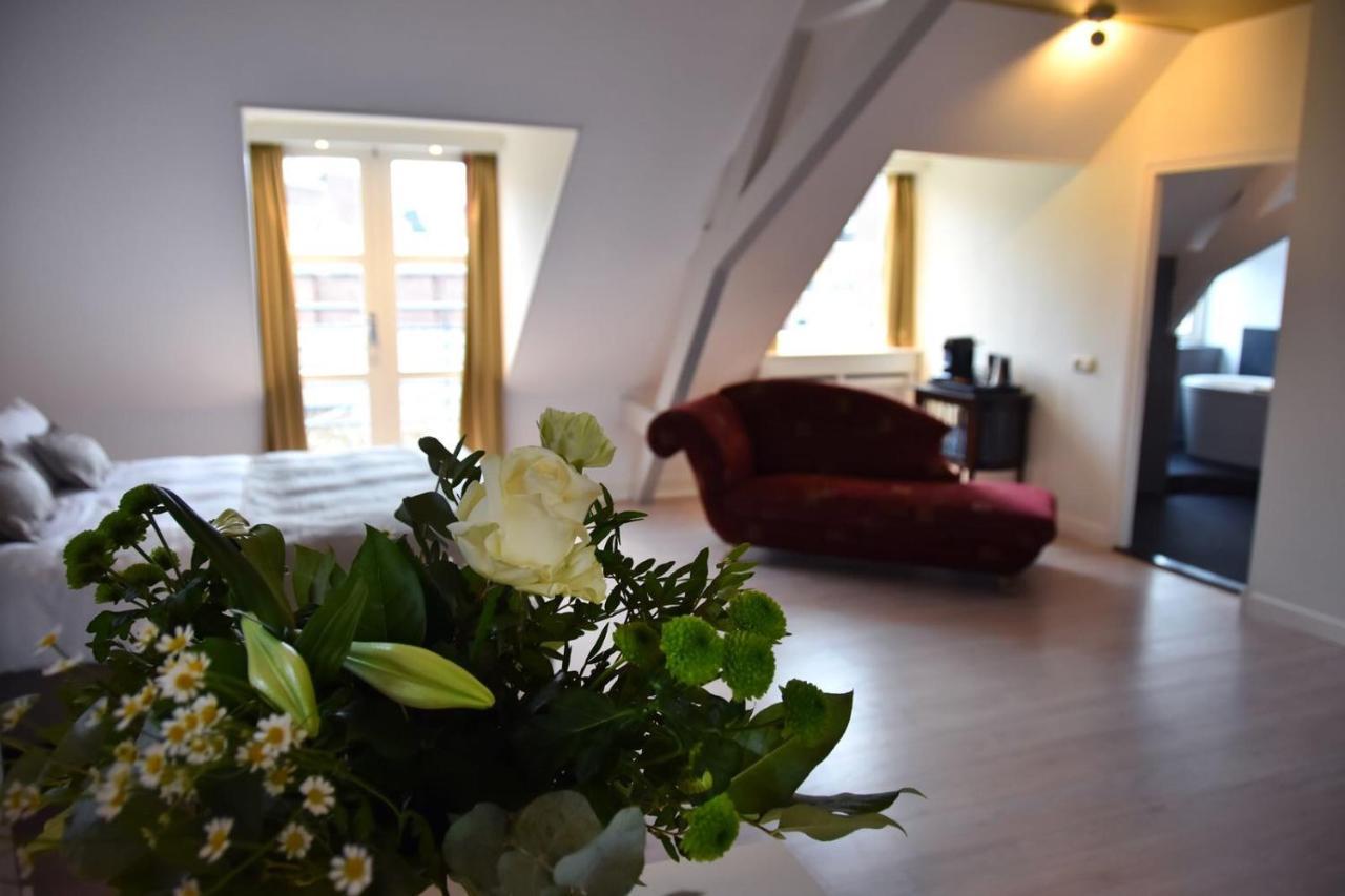 Zzzuite25 Bed & Breakfast Oosterhout  Ngoại thất bức ảnh